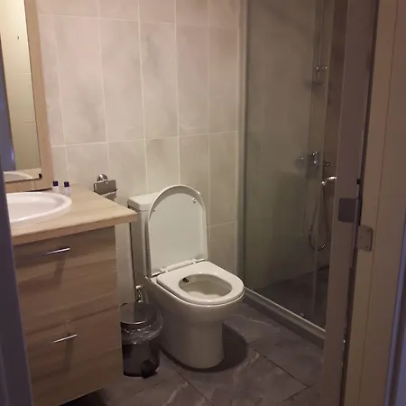 Aparthotel City Home