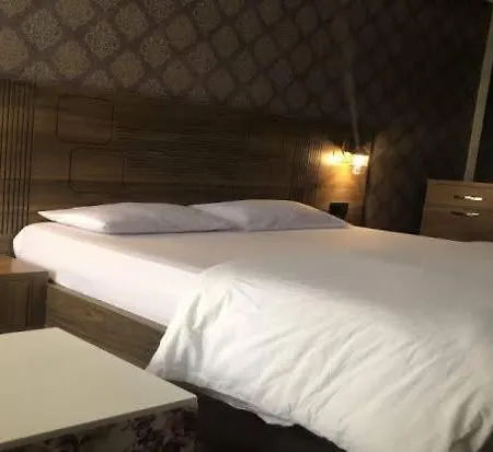 City Home Aparthotel 2*